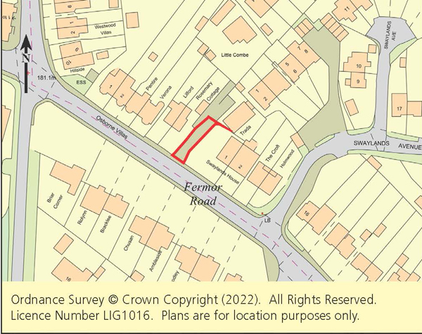 Lot: 10 - ACCESS DRIVEWAY TO THREE PROPERTIES IN ESTABLISHED RESIDENTIAL LOCATION -